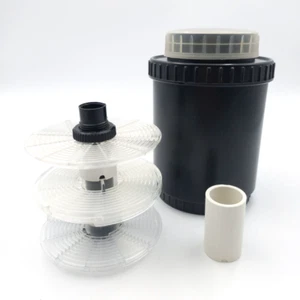 Universal Daylight Photo Film Developing Tank for 16mm, 35mm, 60mm Film Soviet - Picture 1 of 2