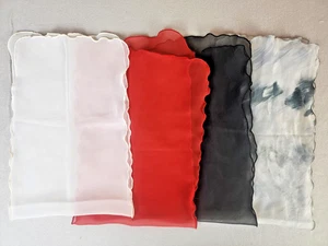 Chiffonschal mit gewelltem Rand Menge 4 - 10" x 28" - rot, weiß, schwarz, grau - Bild 1 von 6