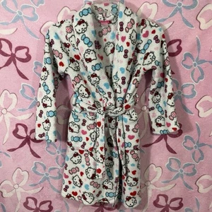 Hello Kitty Kawaii Candy & Hearts Theme Cozy Robe Size Medium 7/8 Kids Flawed - Picture 1 of 7