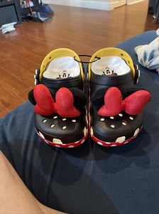 Crocs Disney Minnie Mouse Classic Platform Clog Girl Size 2  - Picture 1 of 9