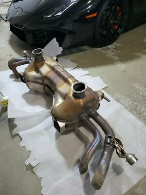 Lamborghini Huracan LP580-2 2016-2019 5,2 L OEM escape de fábrica 0R7240049 Foto 1 de 4