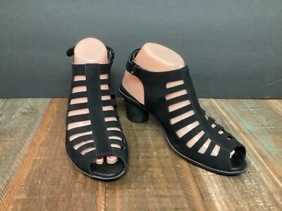 Sandalias cómodas Arche Enexor para mujer negras nobuck enjauladas talla 39/8,5-9 Foto 1 de 4