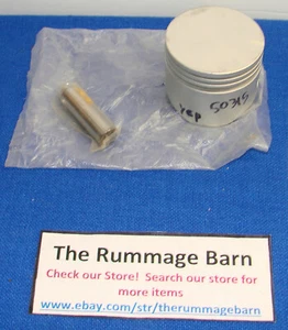 1 new MOTORCYCLE PISTON --- YCP 50315 ---- nos stock --- with Pin - Picture 1 of 5