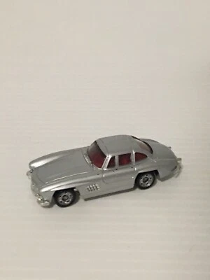 1989 MONOGRAM MERCEDES GULLWING HO 1/87 SCALE PLASTIC. - Image 1 of 4