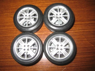 LOTTO RUOTE RENAULT MEGANE 1/18 SOLIDO TUNING O DIORAMA - Immagine 1 di 4