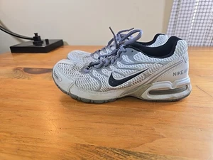 Men's Nike AIR MAX TORCH IV 4 White Wolf Gray. Size 9 - Picture 1 of 6