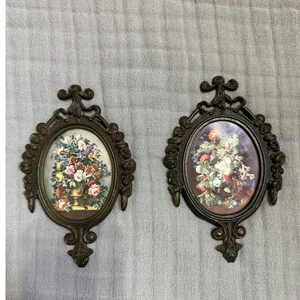 2 Vintage Brass Ornate Made in Italy Oval Flat Glass Frame Floral Print 6x4" - Bild 1 von 10