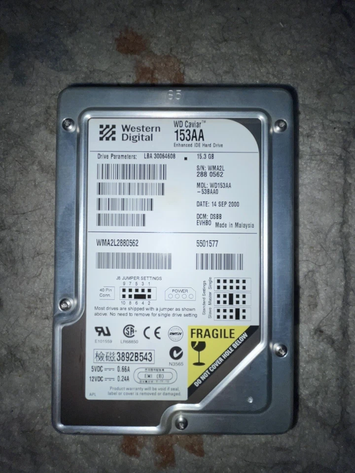 Vintage Western Digital WD153AA-00ANA0 Caviar 15.3GB  3.5" IDE Hard Drive - Image 1 of 1