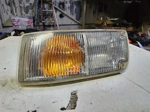NISSAN 300ZX LEFT INDICATOR - Picture 1 of 8