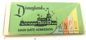 Disney Pin Disneyland Cast Exclusive Ticket Book LE 2000 #2037