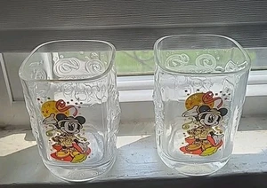Taza de cristal McDonalds Walt Disney World Celebration 2000 ANIMAL KINGDOM, lote de 2 - Imagen 1 de 9