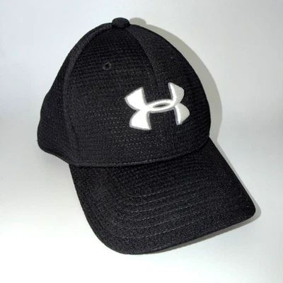 Under Armour Hat Cap Fitted Embroidered Youth Small Medium Black - Image 1 of 4