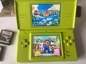 Console Nintendo DS Lite Verde 4 Giochi Mario Party DS Crash Mario Kart - Imagen 1 de 19