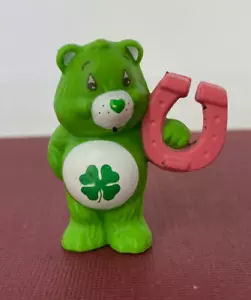 Vintage 1983 ❤ Care Bears ❤ Good Luck Bear with Horseshoe - Mini PVC Figure - Picture 1 of 5