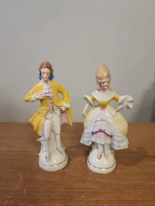 A Pair Of Vintage German Porcelain Victorian Couple Figurines - Picture 1 of 11