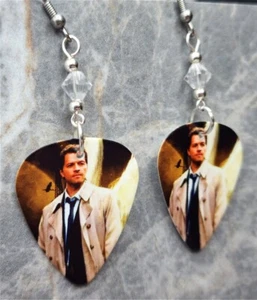 Orecchini plettro chitarra castiel soprannaturali con cristalli swarovski trasparenti - Foto 1 di 4