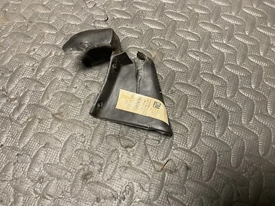 Oldsmobile Delta 88 & Royale 1971-1973 convertible nuevo en stock bloqueo U-jam sello de pilar Foto 1 de 4