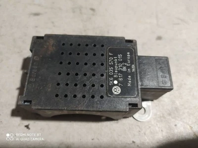 Volkswagen Golf V 2005 Antennenverstärker Signalverstärker 1K6035570F APL7189 - Photo 1/3