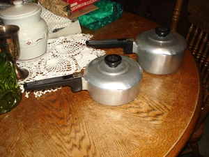 2 Wagner Ware Sidney O Magnalite 4680 Petite Gourmet Pot + 4681 & 1/2 P AS SHOWN - Picture 1 of 11