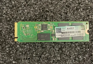 P41538-001 HPE SSD 480GB NVMe Gen3 MP RI M.2 22110 MV - Bild 1 von 2