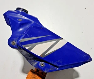 Réservoir essence essence 2004 à 2005 Yamaha YZ250F YZ450F YZ 250 450 02 - Photo 1 sur 9