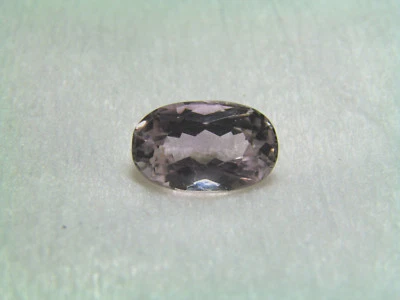 KUNZITE NATURALE - Ct. 4,14 - Taglio OVALE mm. 11,8 X 7,5 - Immagine 1 di 3