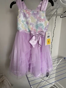 Brand New girl Dress Size 5 - Picture 1 of 5