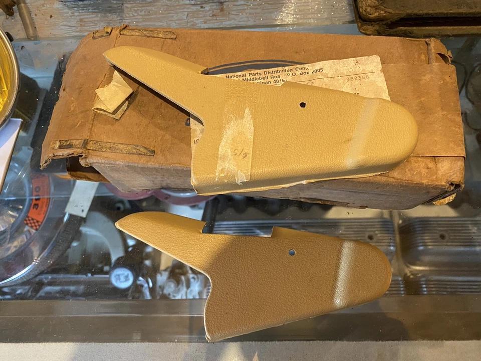 1975 1976 1977 1978 1979 Ford Granada Seat Hinge Covers NOS D5DZ-6661695-A - Image 1 of 4