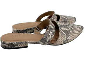 Able Joselyne Reptile Embossed Leather Pointed Toe Slip On Flats Shoes Size 8.5 - Picture 1 of 19