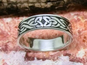 Anillo Triskele Nudo Celta 925 Plata De Ley Banda Celta Triquetra - Imagen 1 de 4