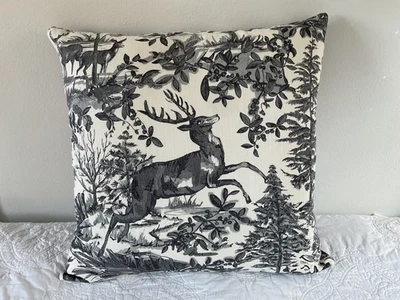 Pottery Barn 黑色 Alpine Toile Stag Deer 双面格子枕头套冬季  — 第 1/4 张图片