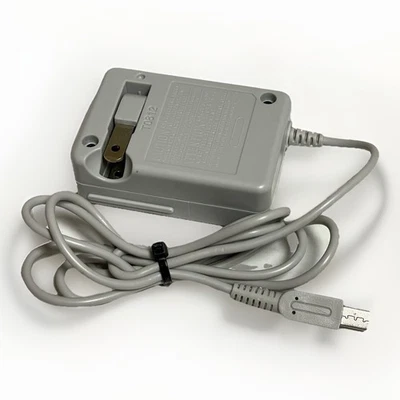 Nintendo 3DS Wall Charger OEM (Also For DSi, DSi XL & 2DS) AC Adapter Authentic - Image 1 of 3