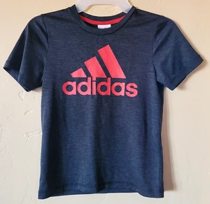 Adidas Boys Size 6 Gray Red Spell Out Logo Short Sleeve Pullover Casual Kids - Picture 1 of 3