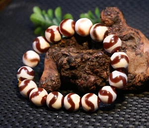Energy Tibetan Red Agate Tiger Tooth Totem dZi Bead Bracelet Bangle - Picture 1 of 7