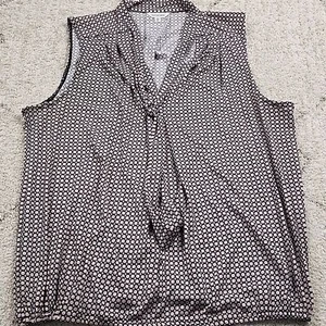 Max Studio blouse Women Size Large split front elastic bottom Office Work casual - Picture 1 of 7