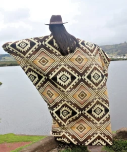 Alpaca Wool Blanket, 94 x 78 - Ultra Soft- Reversible 2 in 1-Premium Alpaca Wool - Picture 1 of 9