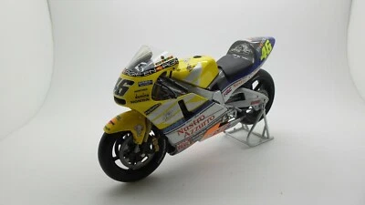 MINICHAMPS Honda NSR500 Valentino Rossi 2001 scatola nera scala 1/12  122016146 - Immagine 1 di 4