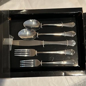 NUOVO set di posate in acciaio inox sconosciuto Bombay SHELTON GIBSON 20 pz - Foto 1 di 4