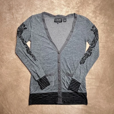 Cárdigan Suéter Miss Me Patchwork Rocaille Profundo V Abotonado Indie Sleaze Gótico Foto 1 de 4