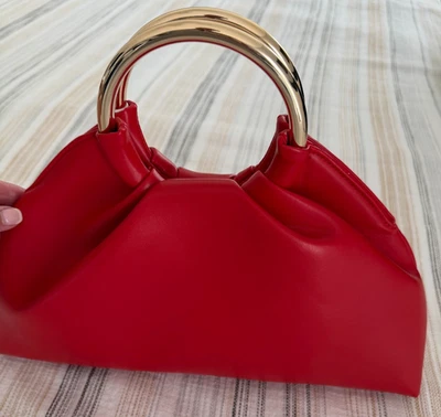 NUEVO CON ETIQUETAS Urban Expressions BOLSO DE MANO HARPER ROJO $80 - Agotado en Todas Partes Foto 1 de 4