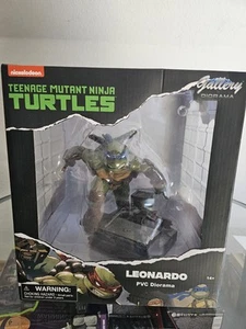 TORTUGAS NINJA MUTANTES ADOLESCENTES: FIGURA DIORAMA PVC GALERÍA LEONARDO - 2023 - Imagen 1 de 4