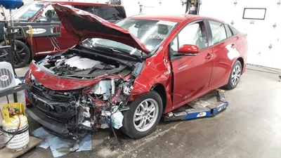 2022 Toyota Prius Transmission OEM 21K Miles - LKQ404512541 - Image 1 of 4