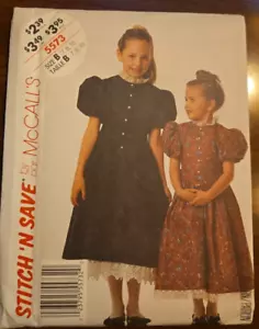 McCall's Muster 5573 Mädchen Kleid Größen 7 - 8 - 10 neu/ungeschnitten - Bild 1 von 4