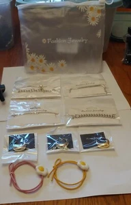 New Lot Of 7 Fashion Jewelry bracelets and rings - Picture 1 of 5