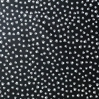 PEÇA GRANDE 25x44" Tecido de Algodão com Estampas de Pata por Brother Sister Designs - Costura de Colcha - Imagem 1 de 3