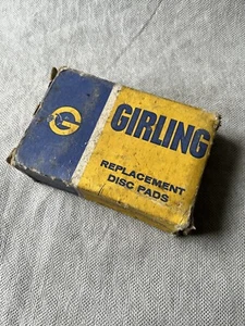 Front Brake Pads Suitable For VW Type 3 (Aug 71-on) Type 4(up to Sep 72) - Picture 1 of 7