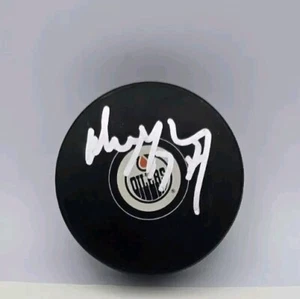 WAYNE GRETZKY EDMONTON OILERS HOF FIRMADO NHL HOCKEY PUCK JSA - Imagen 1 de 3