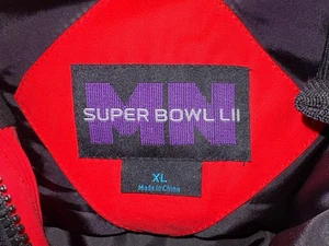 Piumino imbottito di sicurezza Super Bowl LII 2018 con licenza ufficiale rosso uomo XL - Foto 1 di 13
