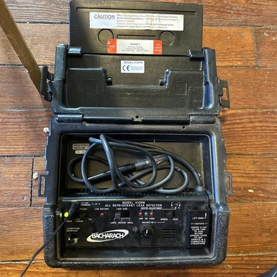 Bacharach H10PM All Refrigerant Leak Detector, CFC, HCFC, HFC  - Image 1 of 4