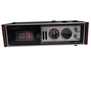 Radio Reloj Despertador Abatible Panasonic AM FM RC7469 Original Limpio Probado Funciona De Colección - Imagen 1 de 22